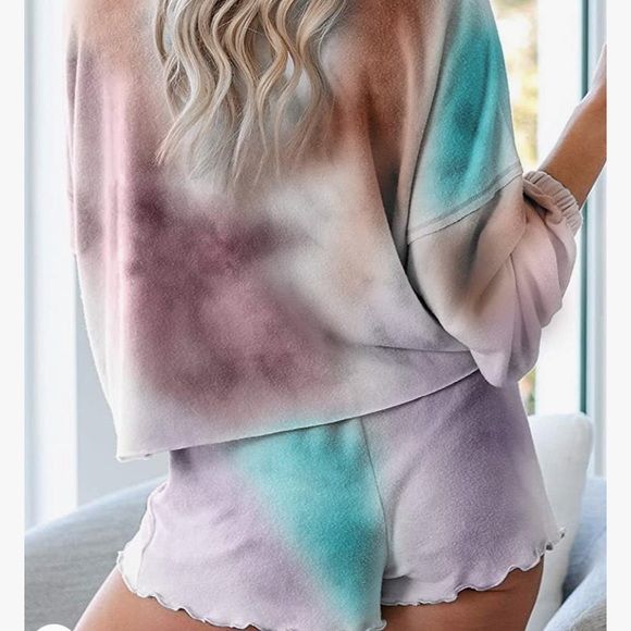 Asvivid Lounge Set - Picture 3 of 16